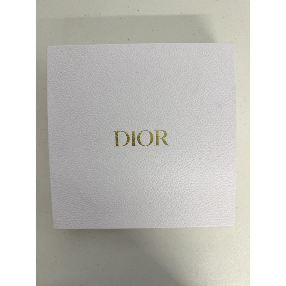 Dior Around the World Exclusive 500 Piece Puzzle VIP Gift Collector's Item 2024
